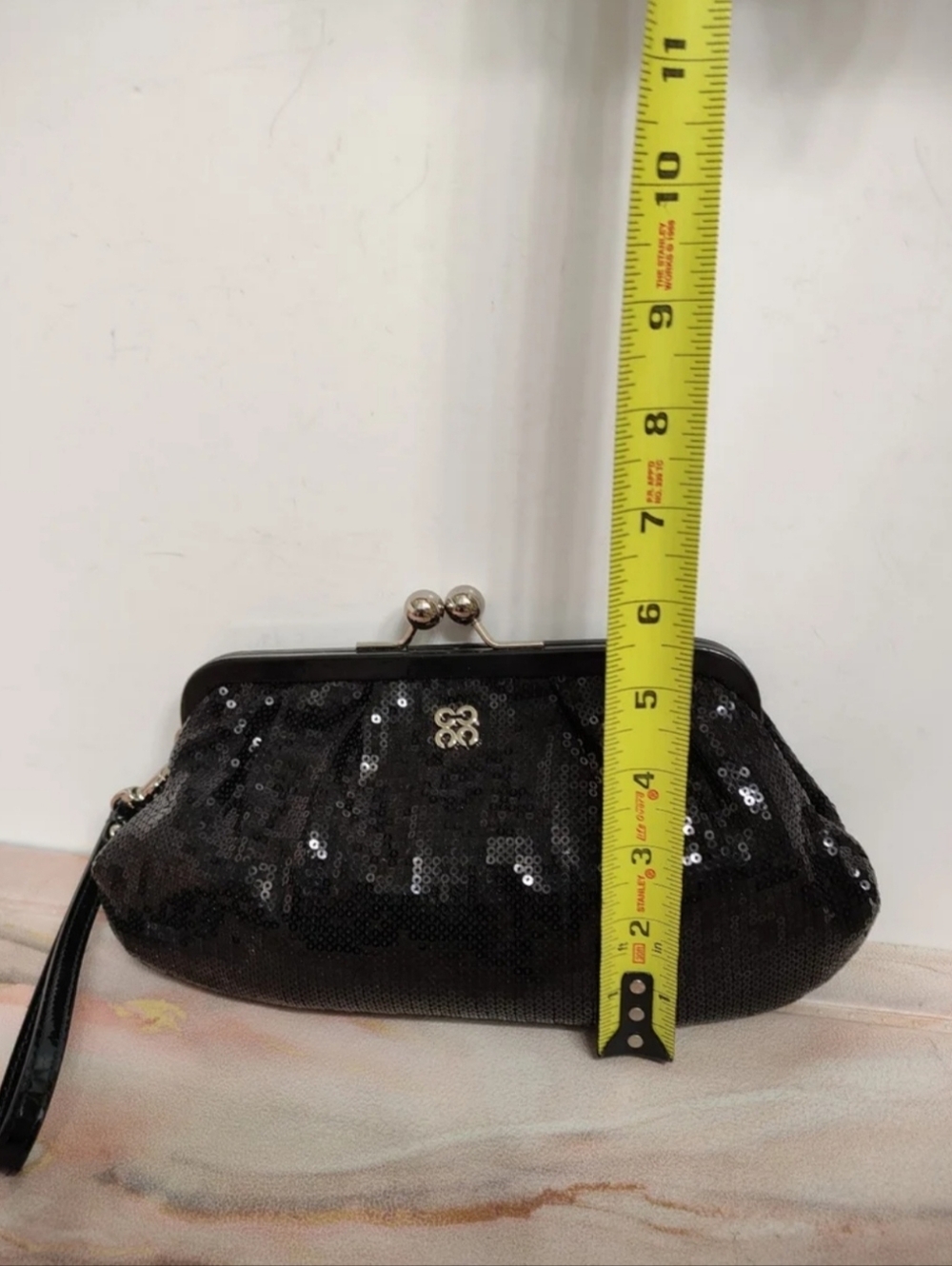 Coach 44475 Julia Limited Edition Black Sequin Kisslock Clutch Black READ - Picture 6 of 9